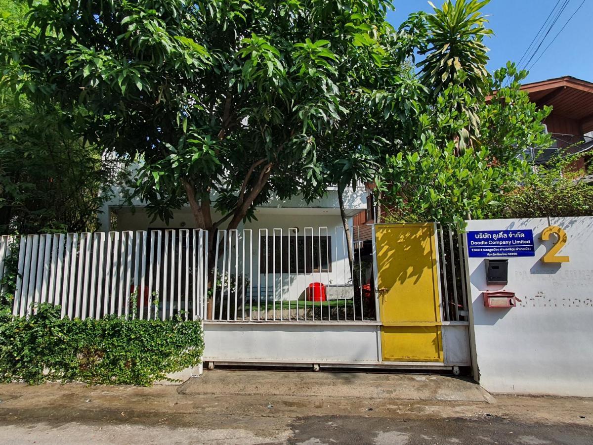 Doodle Lodge Chiang Mai Exterior foto